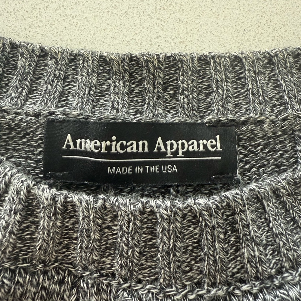 American Apparel Charcoal/Salt and Pepper Cable Knit Sweater Quality 100% cotton - Picture 3 of 7